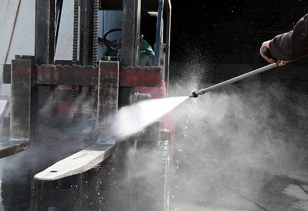 Pressure Washing Services for Businesses in Selma, AL